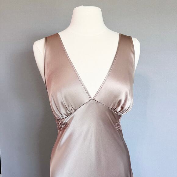 Christine Vancouver 100% Silk Long Nightgown With Lace Insets Sz Large - Picture 5 of 14